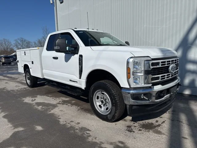 2026 Ford Chassis Cab F-350® XL