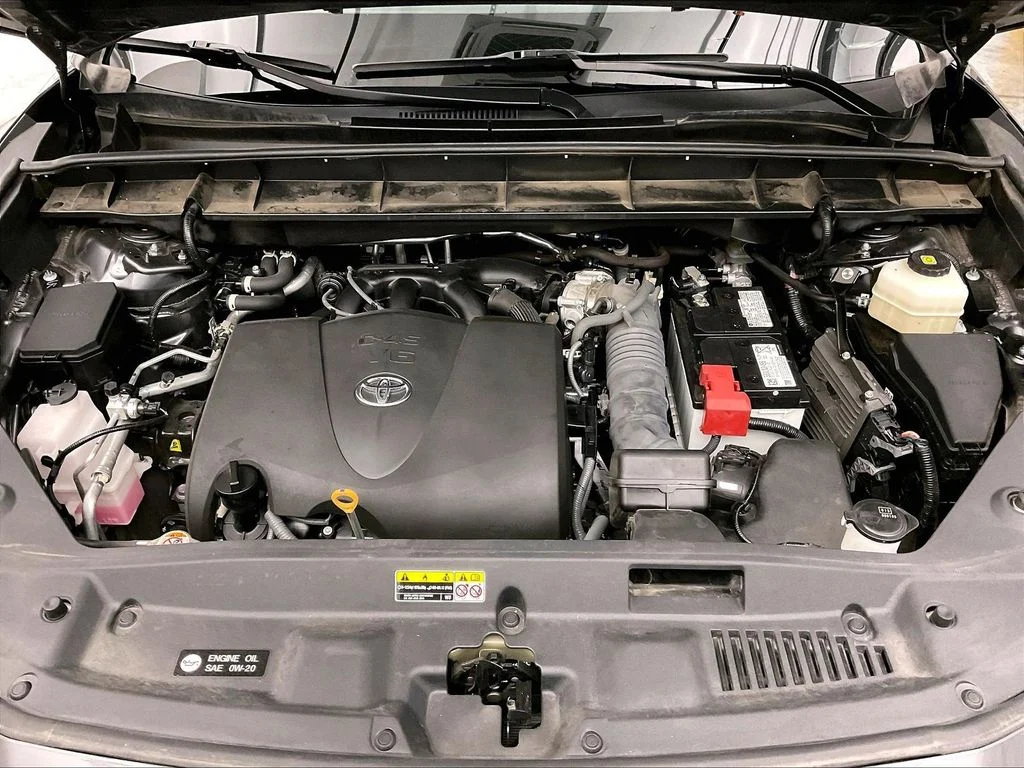 Used 2022 Gray Toyota XLE image 14
