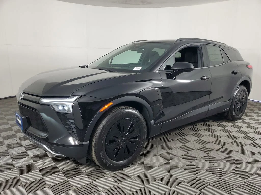 2026 Chevrolet Blazer EV LT - Photo 8