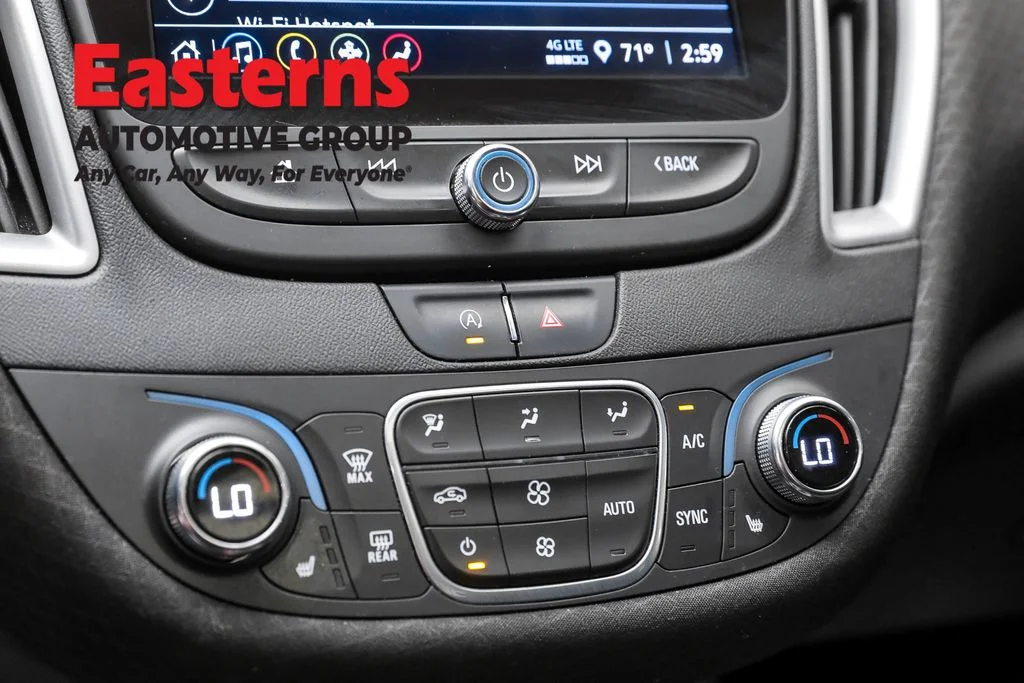 Used 2022 Silver Chevrolet LT image 20
