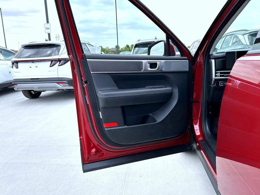 Used 2026 Red Hyundai SEL image 10