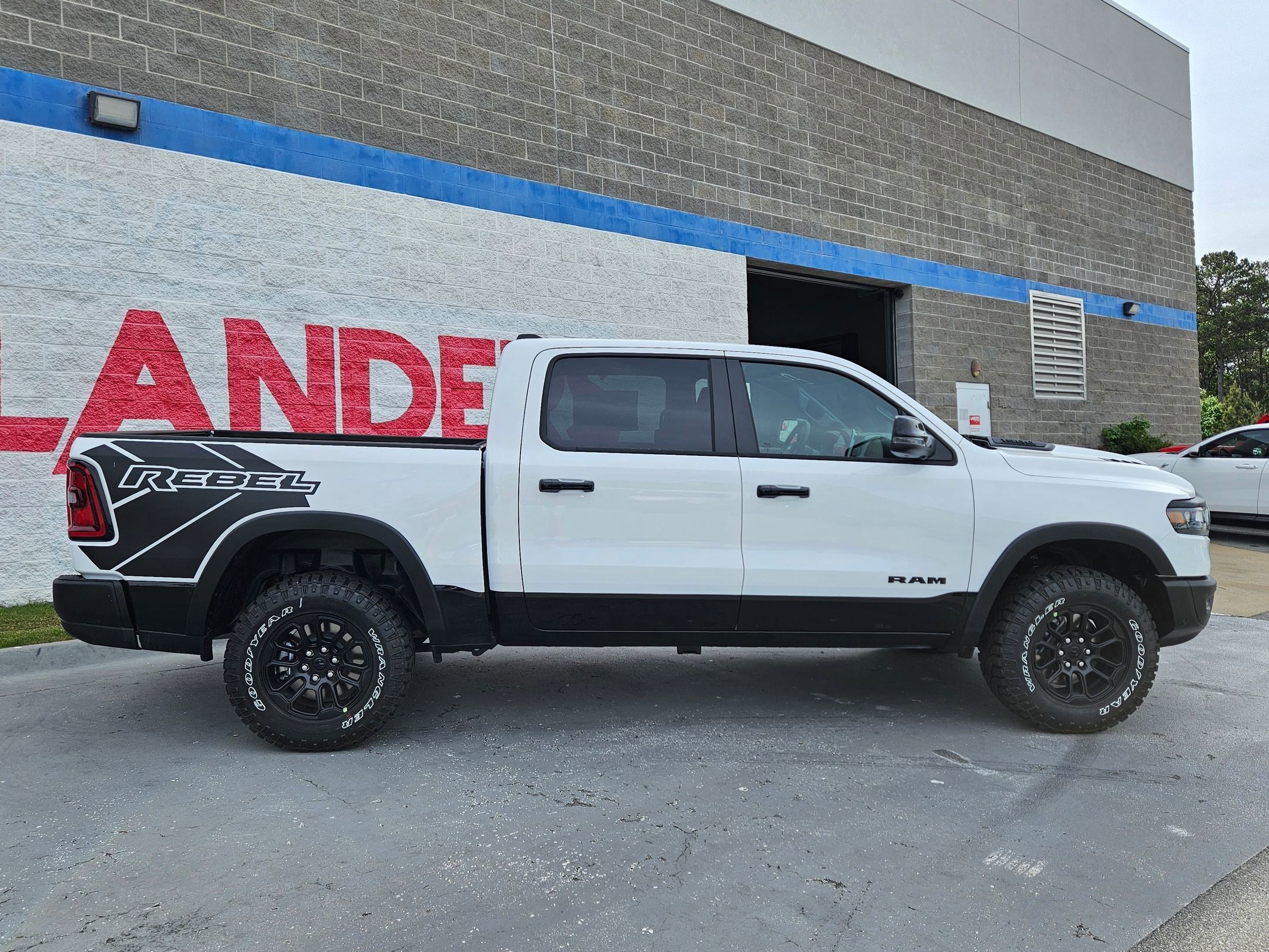 New 2026 Bright White Clear-Coat Exterior Paint RAM Rebel image 8