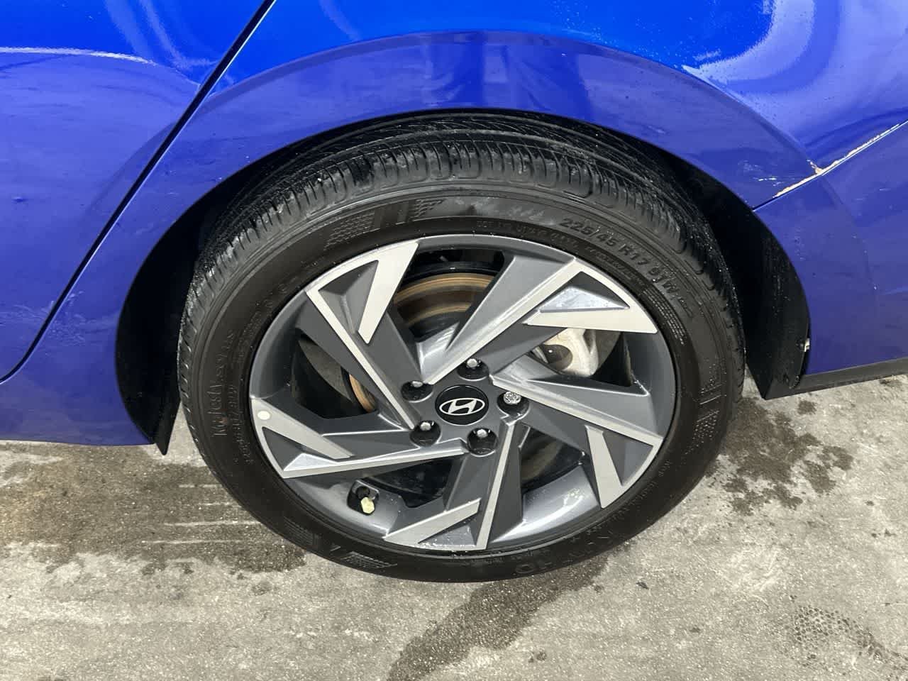 2025 Hyundai Elantra SEL - Photo 11
