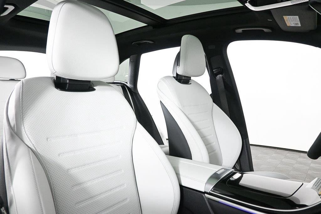 New 2027 Polar White Mercedes-Benz GLC 300 image 21