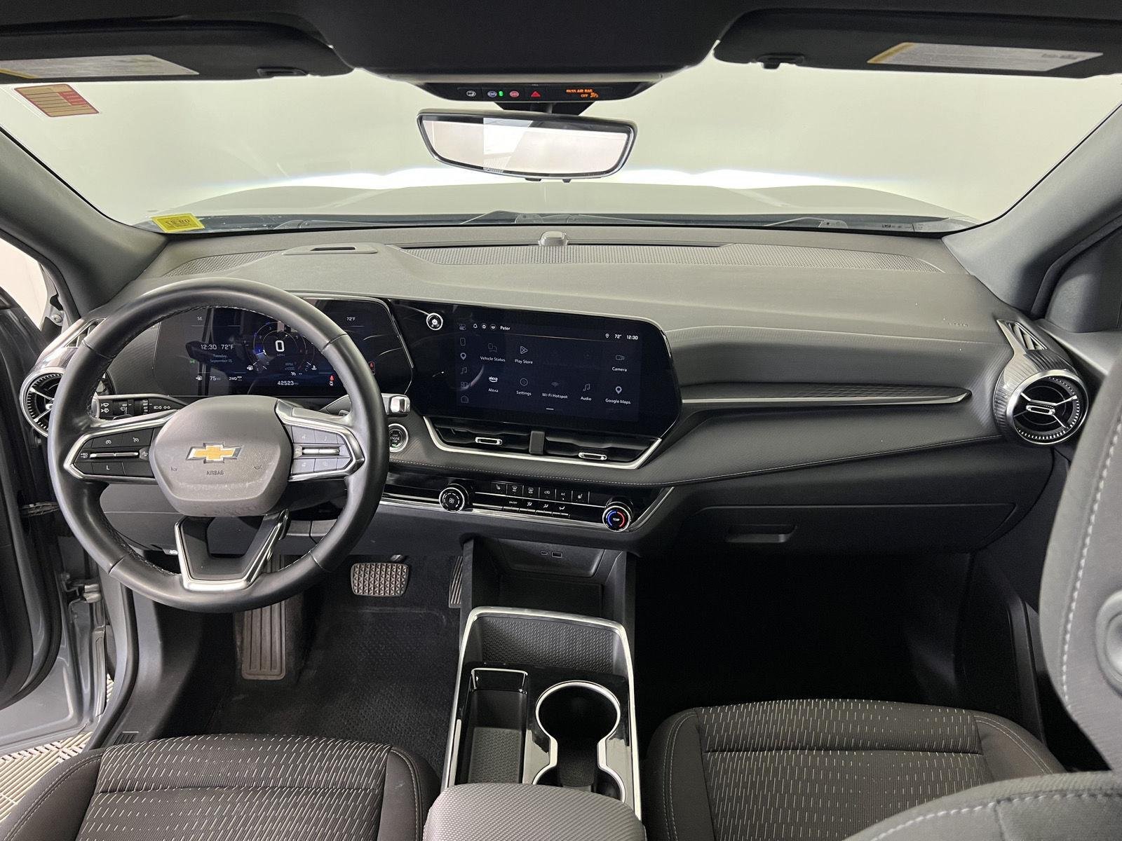 Used 2025 Sterling Gray Metallic Chevrolet AWD LT image 19