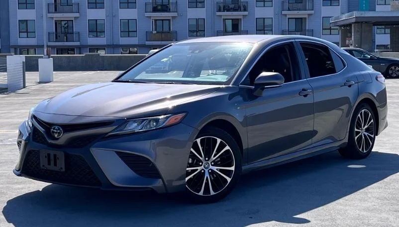 2019 Toyota Camry's photo