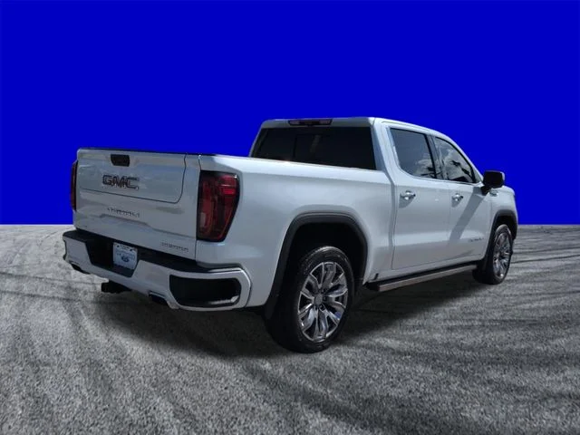 Certified Used 2023 White Frost Tricoat GMC Denali image 4