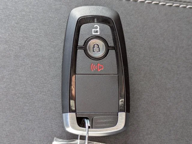 New 2026 Avalanche Gray Ford Big Bend® image 26