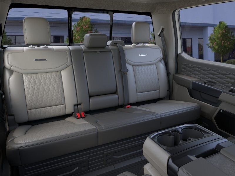 New 2026 Star White Metallic Tri-Coat Ford Platinum® image 41