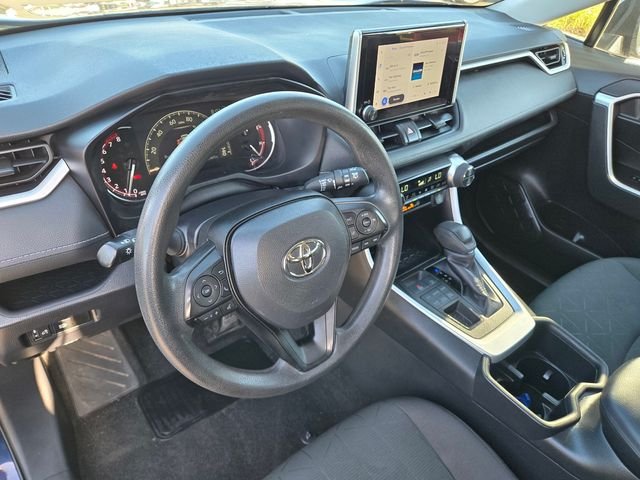 Used 2024  Toyota XLE image 10