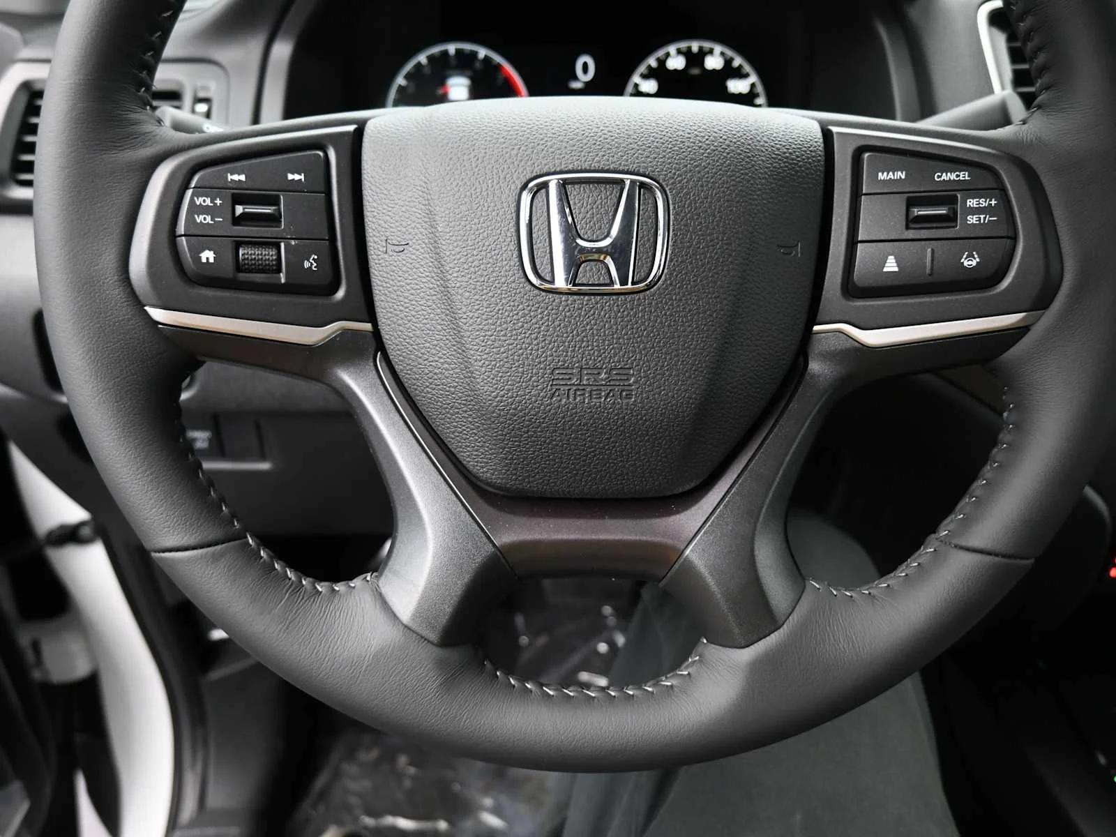 New 2026 Platinum White Pearl Honda RTL image 6