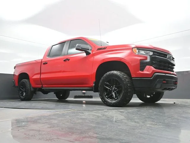 Used 2023 Red Chevrolet LT Trail Boss image 23