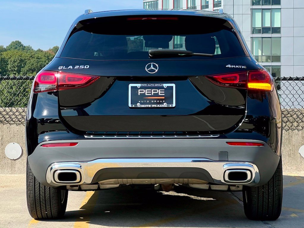 Certified Used 2023 Black Mercedes-Benz GLA 250 image 6