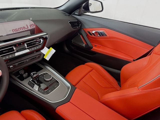 New 2026 Alpine White BMW sDrive30i image 24