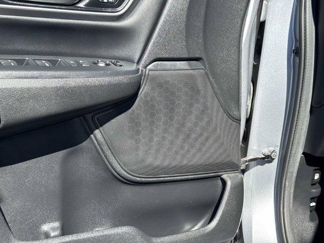 Certified Used 2017 Silver Honda EX-L image 21