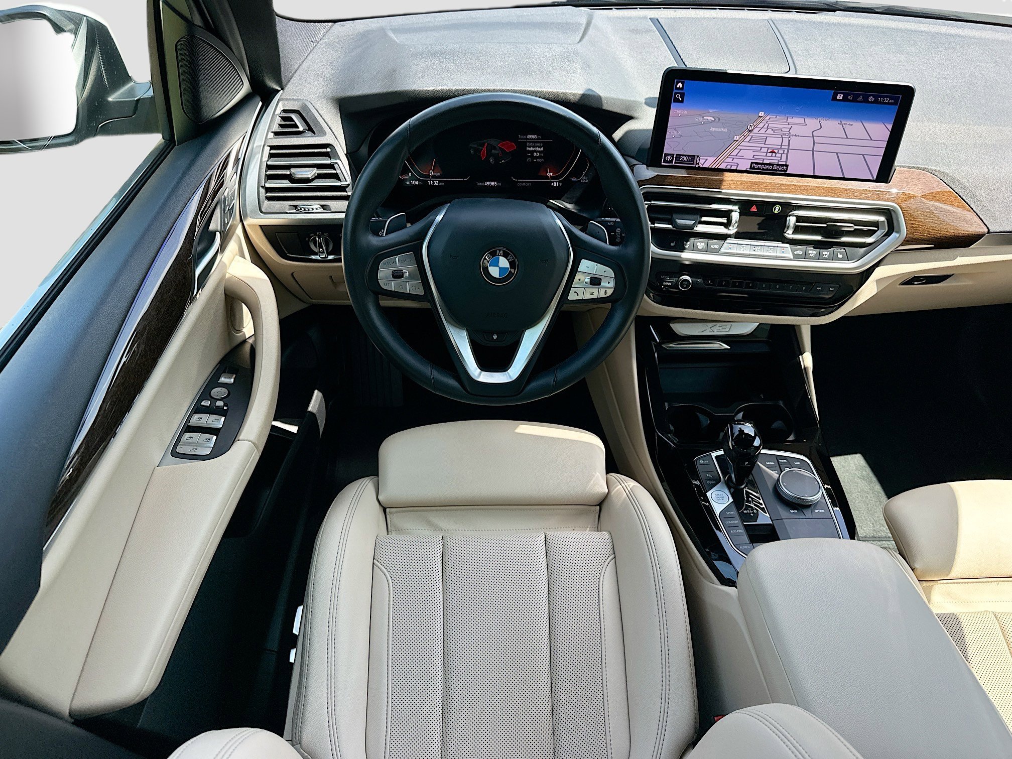 Used 2022 Alpine White BMW sDrive30i image 16