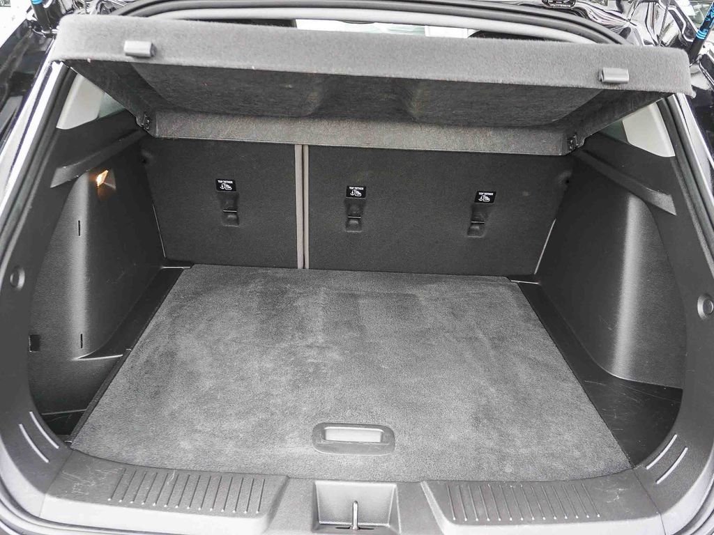 Used 2025 Black Chevrolet ACTIV image 24