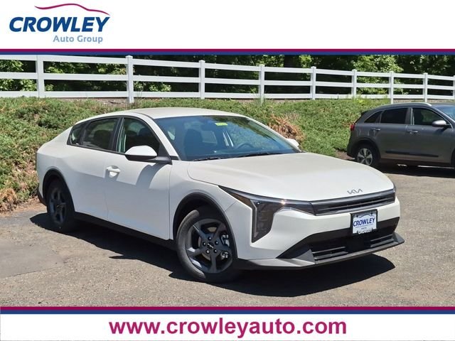 2026 Kia K4 LXS AT's photo