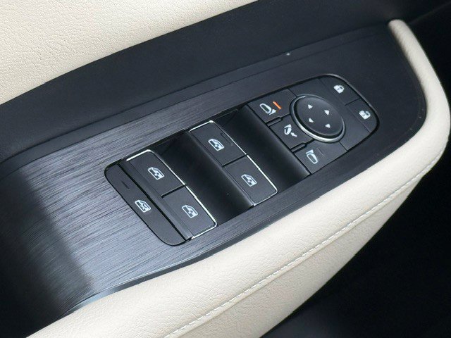 New 2026 Super Black Nissan Platinum image 42