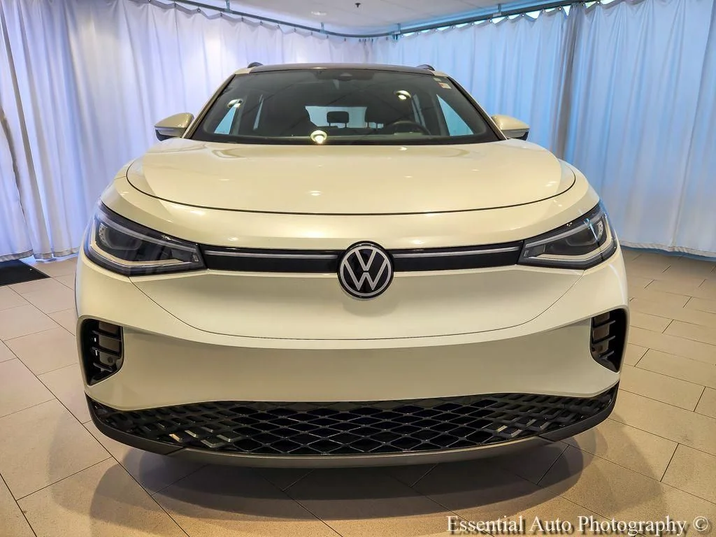 Used 2023 Volkswagen ID.4 S with VIN 1V25MPE85PC033360 for sale in Oak Lawn, IL