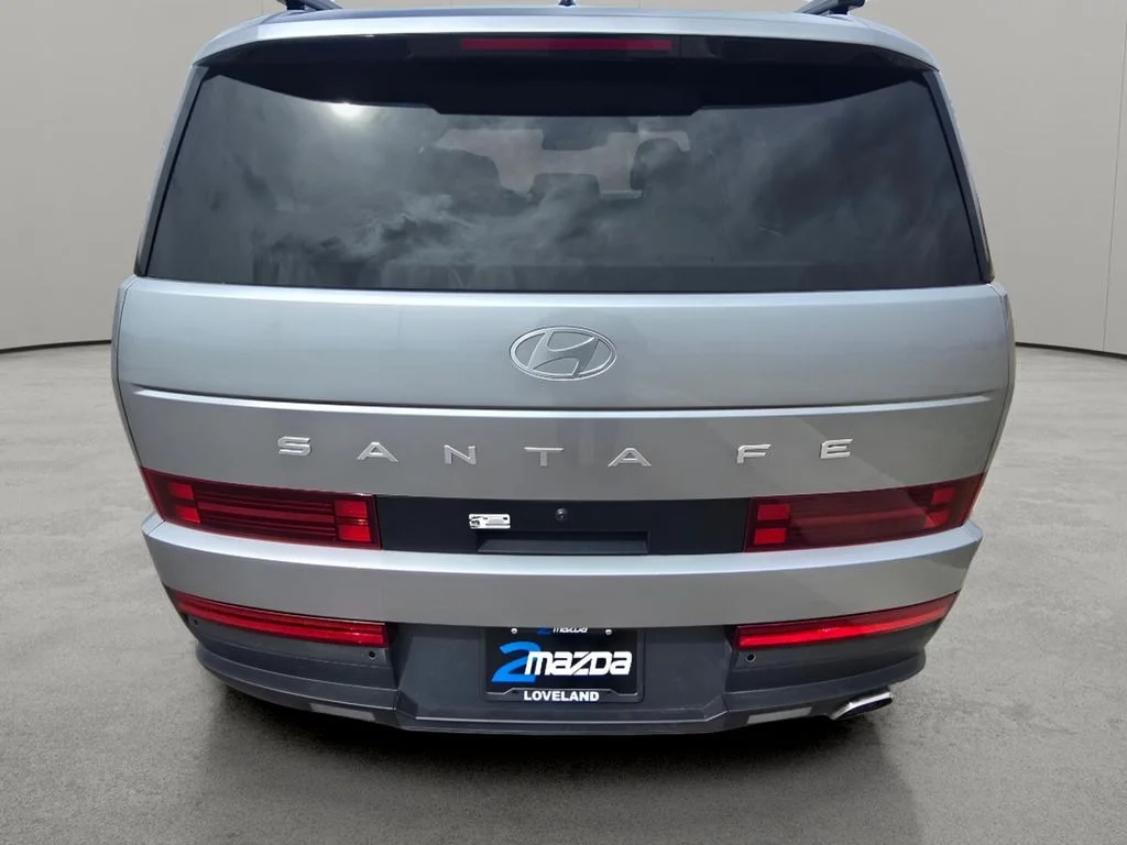 Used 2025 Shimmering Silver Hyundai SEL image 4