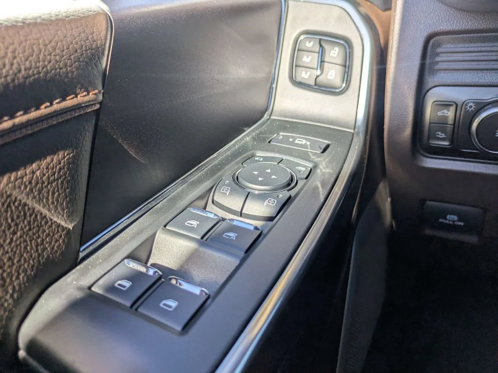 Used 2026 Red Ford King Ranch image 27