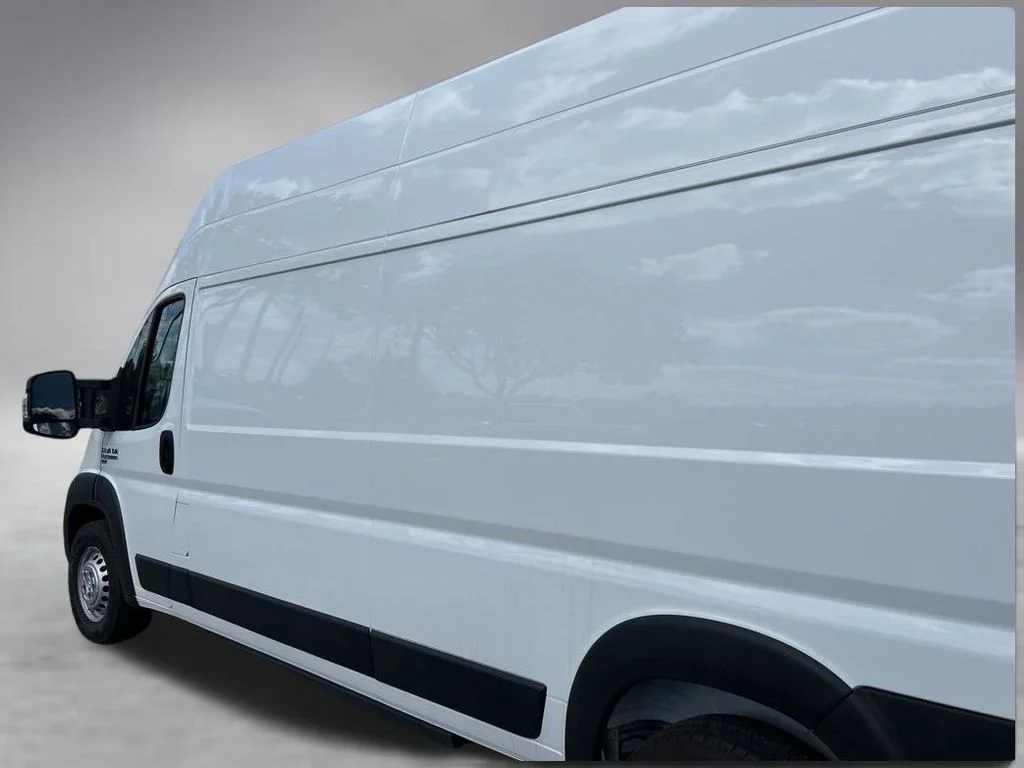 Used 2024 White Ram Super High Roof image 7