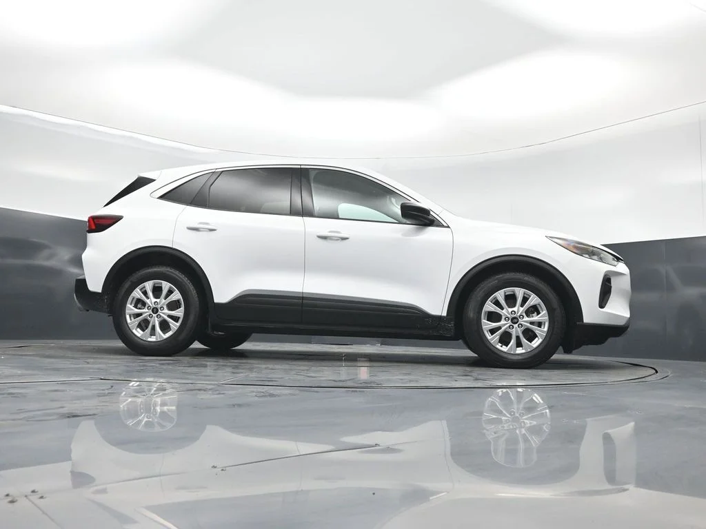Certified Used 2023 White Ford Active image 31