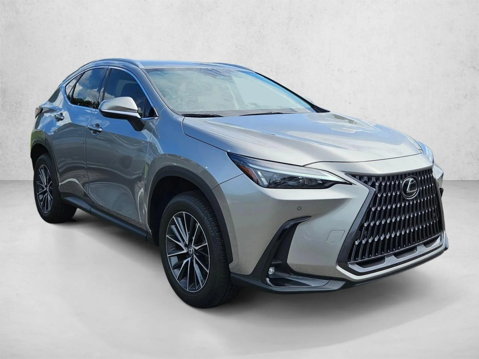 Used 2025 Atomic Silver Lexus NX 250 image 3