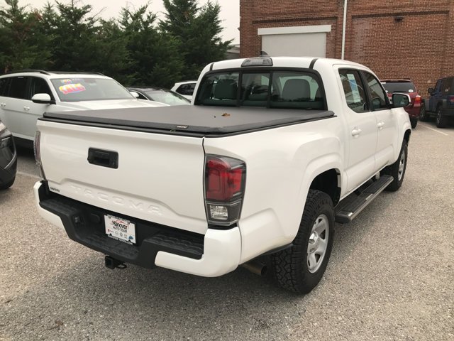 Used 2018 Super White Toyota SR image 7