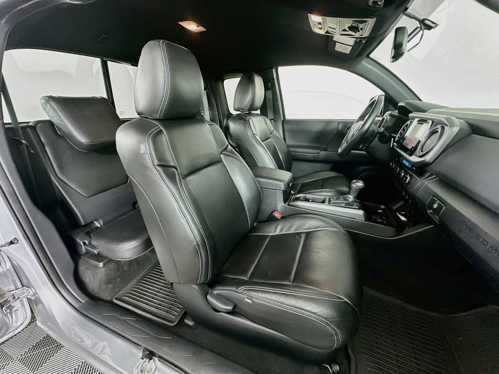 Used 2016 Silver Sky Metallic Toyota TRD Off-Road image 27