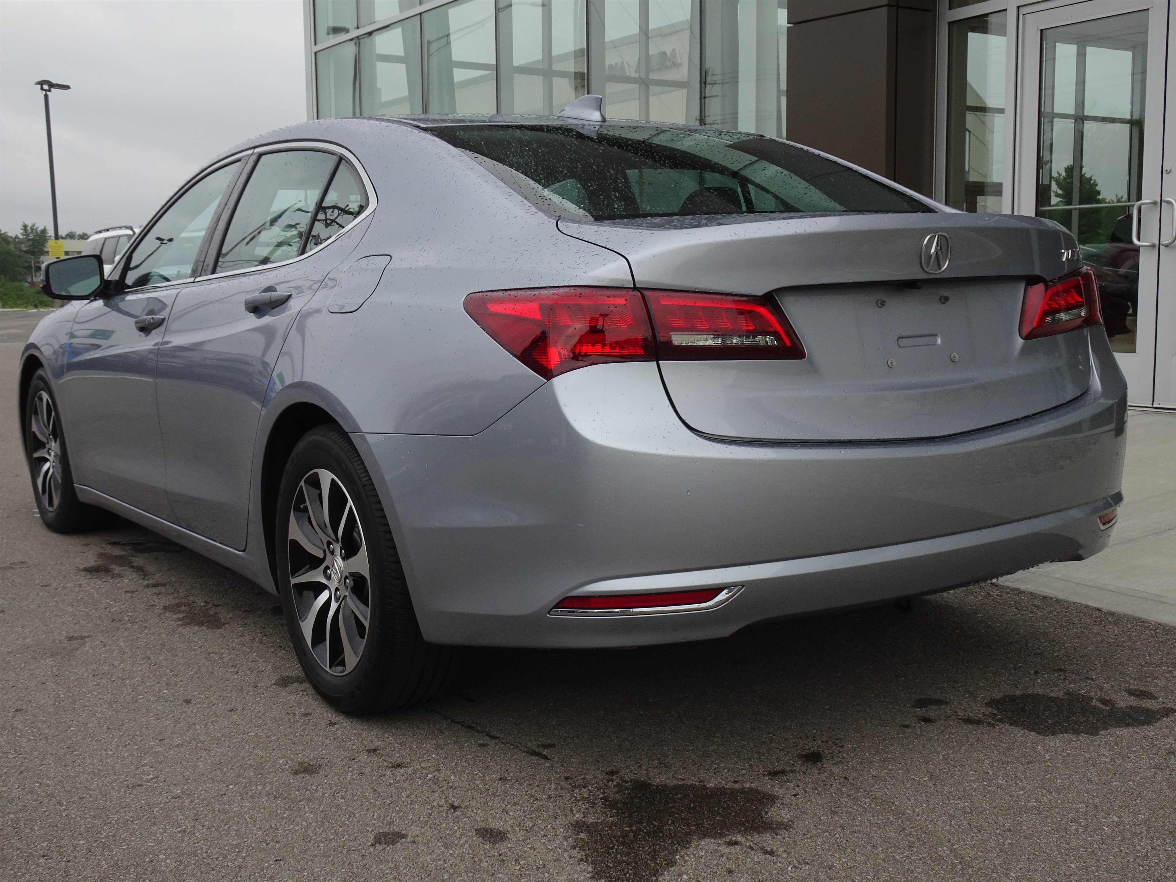 Used 2015 Slate Silver Metallic Acura  image 3