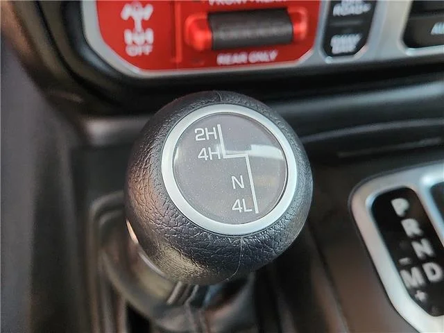 Used 2025 Black Jeep RUBI image 16