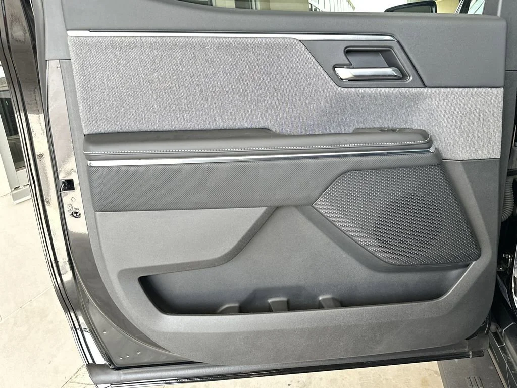 2026 GMC Sierra EV Elevation - Photo 28