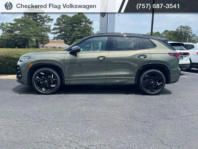 New 2026 Green Volkswagen 2.0T SE R-Line Black image 4