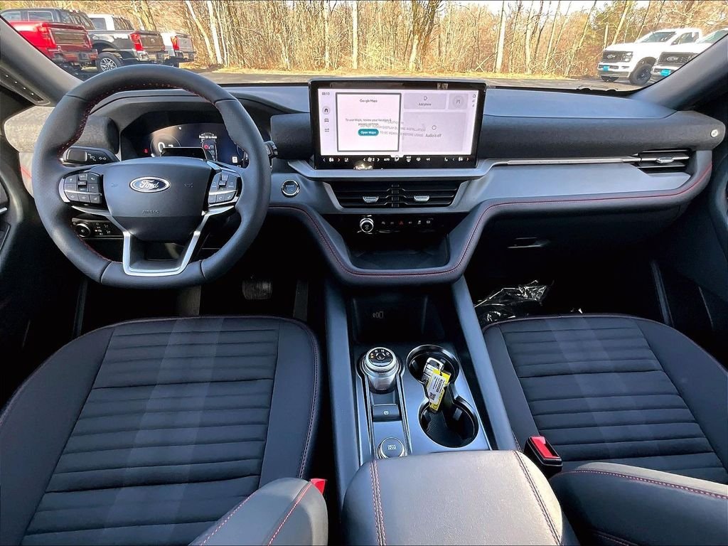 New 2026 Carbonized Gray Metallic Ford ST-Line image 5