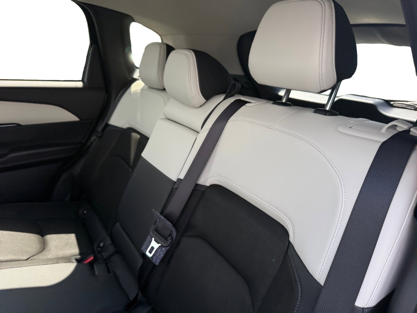 New 2026 Aero Gray Metallic Mazda 2.5 S Preferred image 16