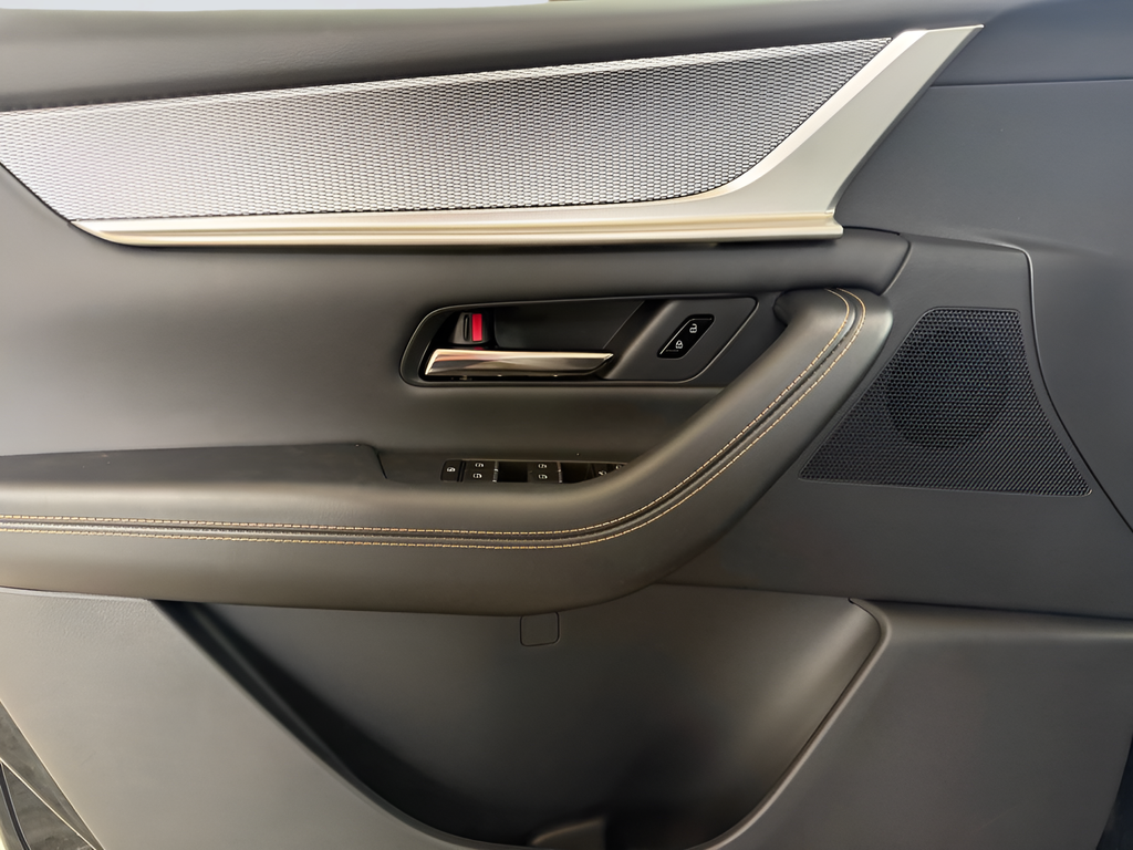 New 2026 Zircon Sand Metallic Mazda 3.3 Turbo S Premium image 9