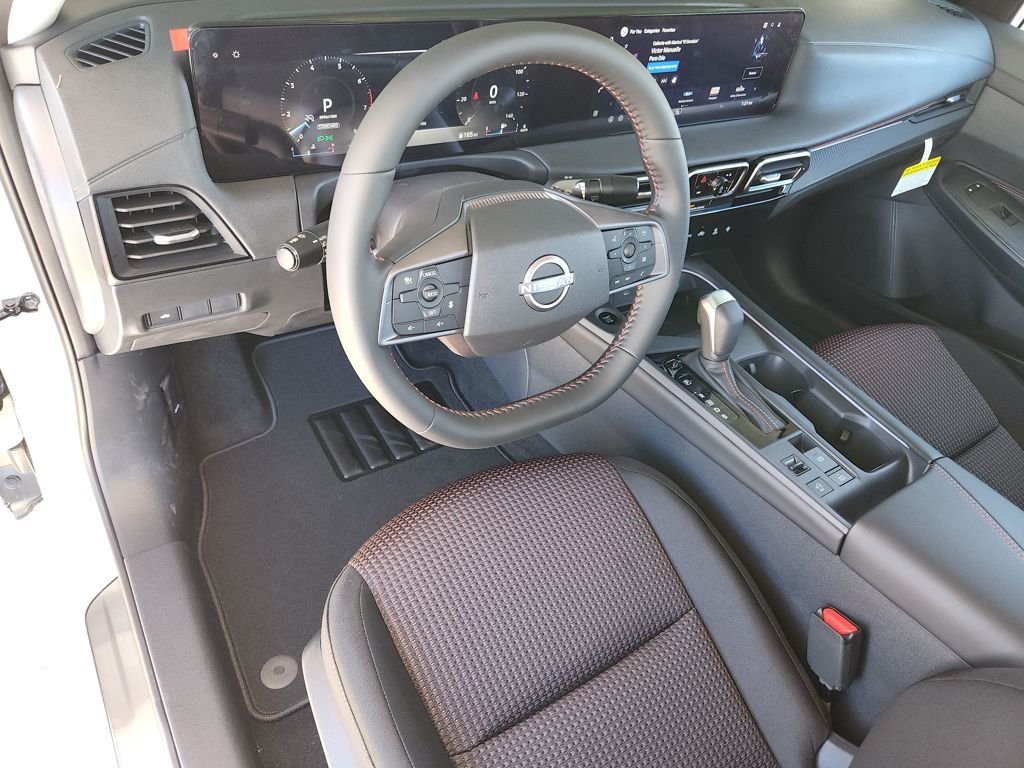 New 2026 White Nissan SR image 7