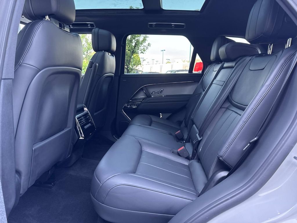 Used 2025 Gray Land Rover Dynamic SE image 14