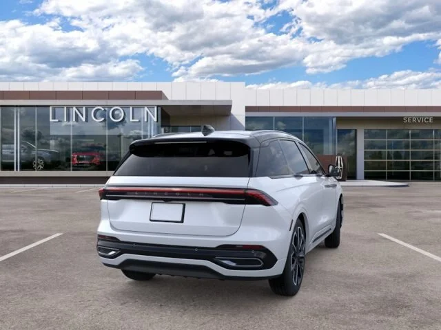 New 2026 White Platinum Metallic Tri-Coat Lincoln Reserve image 8