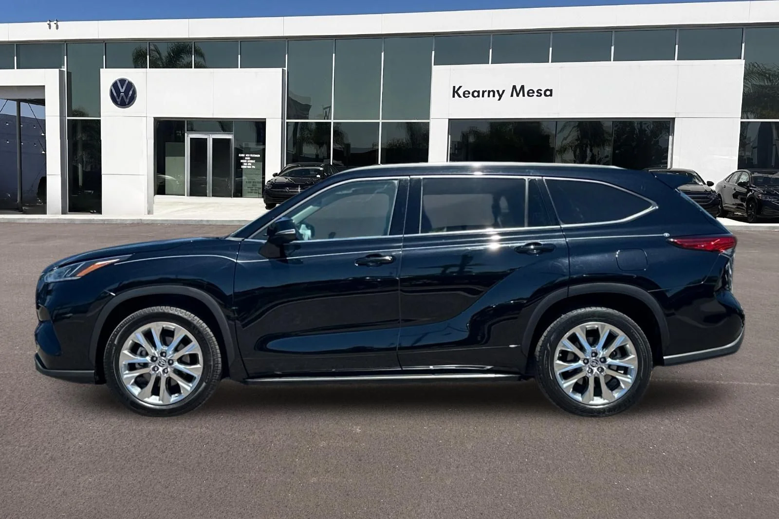 2020 Toyota Highlander Limited - Photo 7