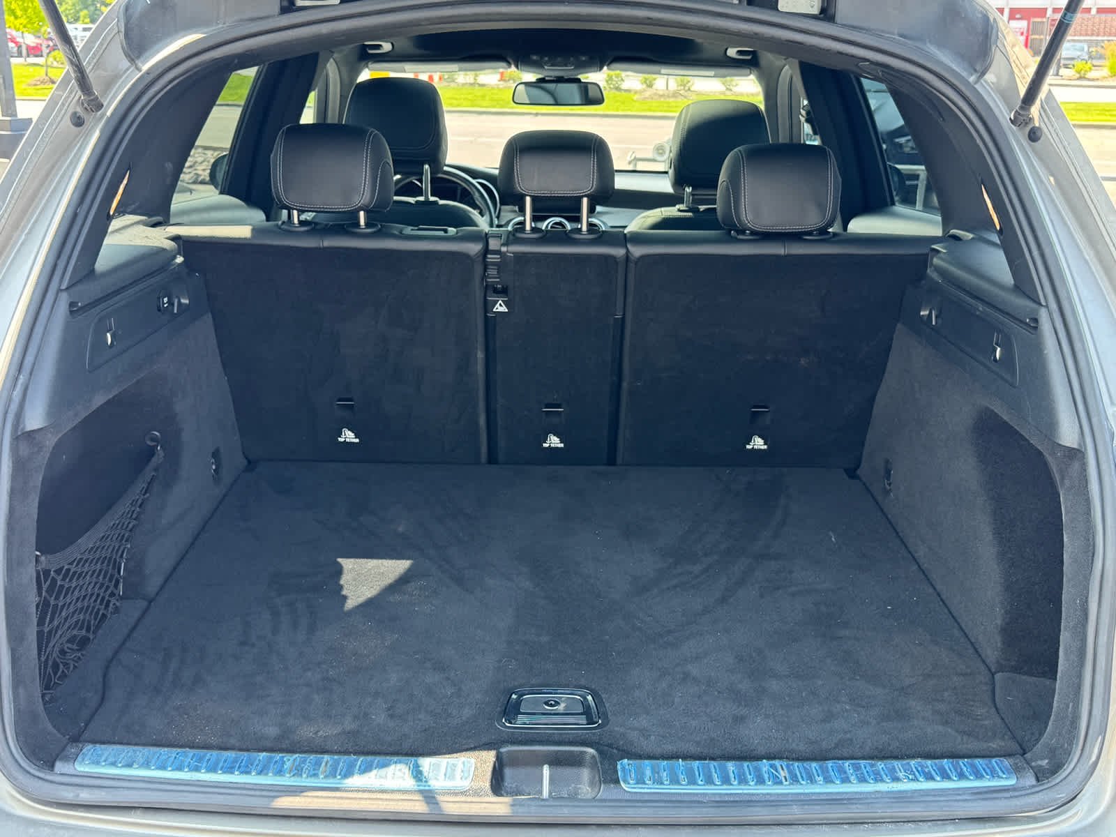Used 2019 Mojave Silver Metallic Mercedes-Benz GLC 300 image 11