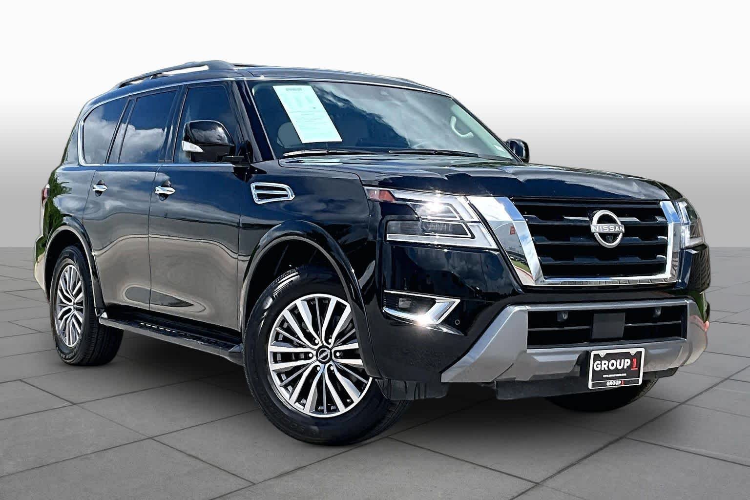 Certified Used 2023 Super Black Nissan SL image 3