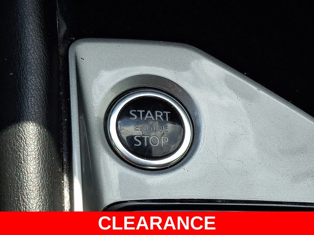 Used 2024 Red Nissan 2.5 SR image 25