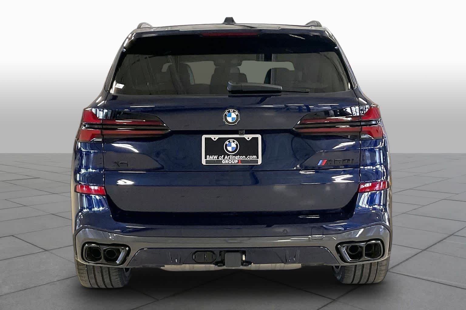 New 2026 Tanzanite Blue II Metallic BMW M60i image 4