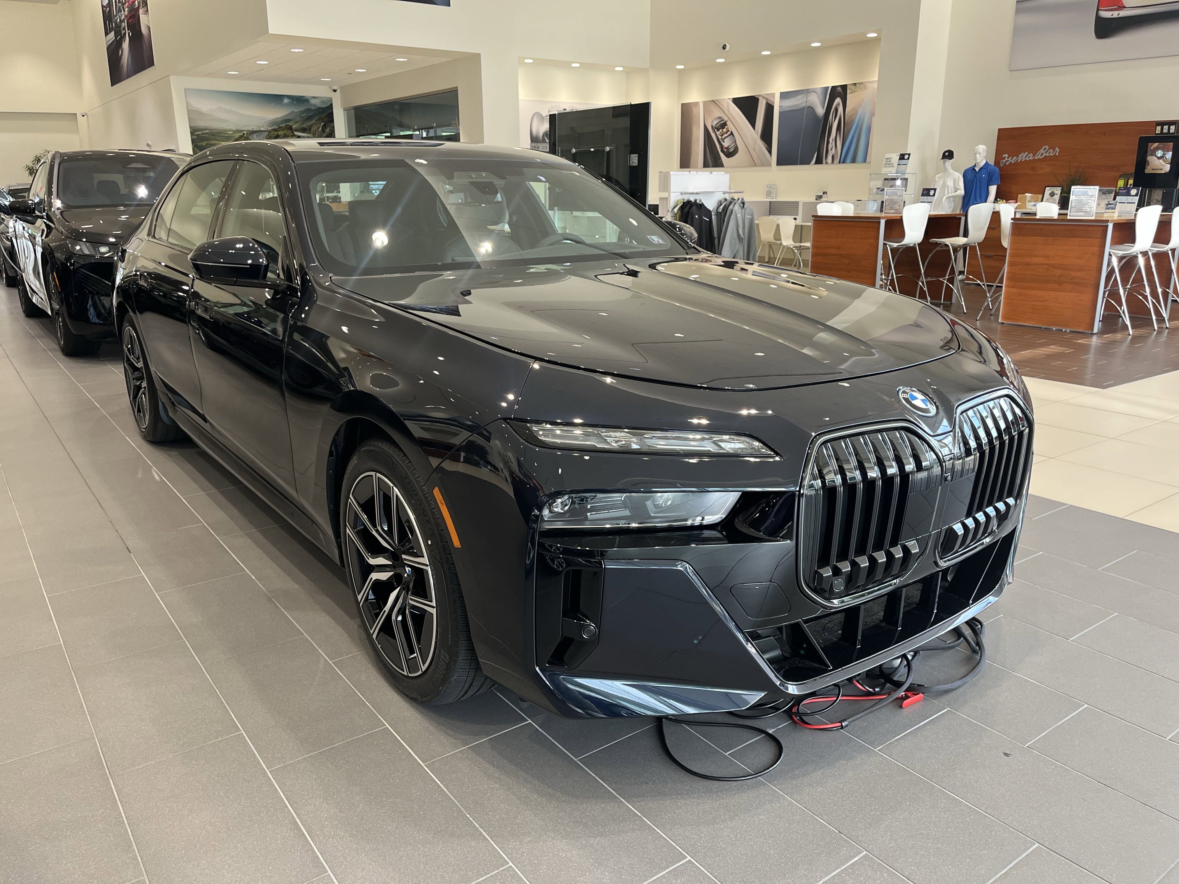 Used 2025 BMW i7 60 with VIN WBY53EJ00SCU91369 for sale in West Chester, PA