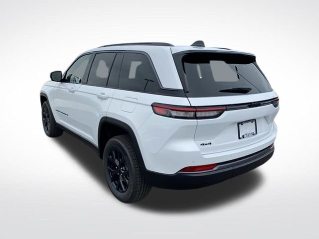 New 2026 White Jeep Altitude image 3