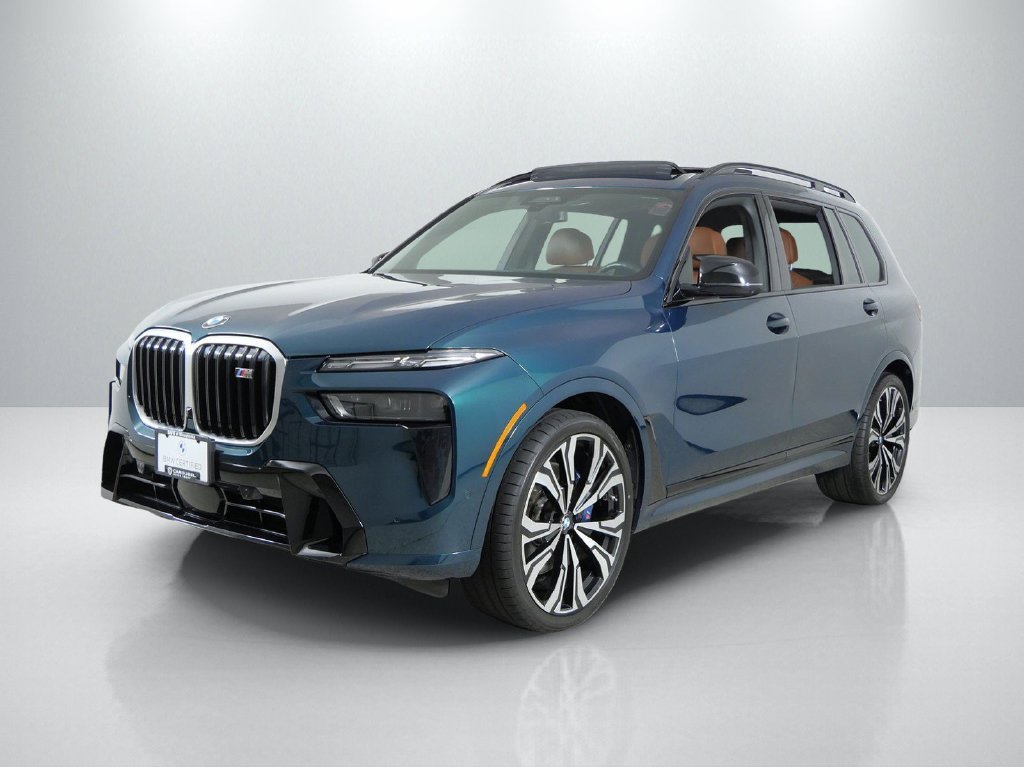 2025 BMW X7 M60i