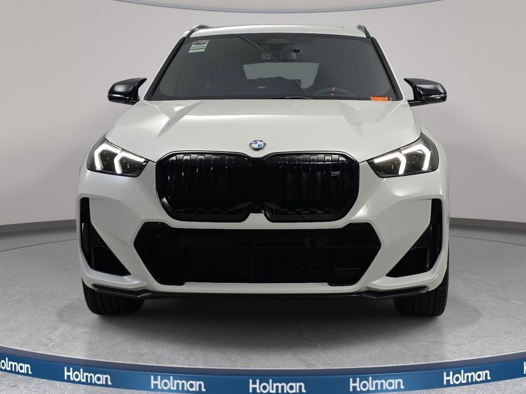 New 2026 Alpine White BMW M35i image 2